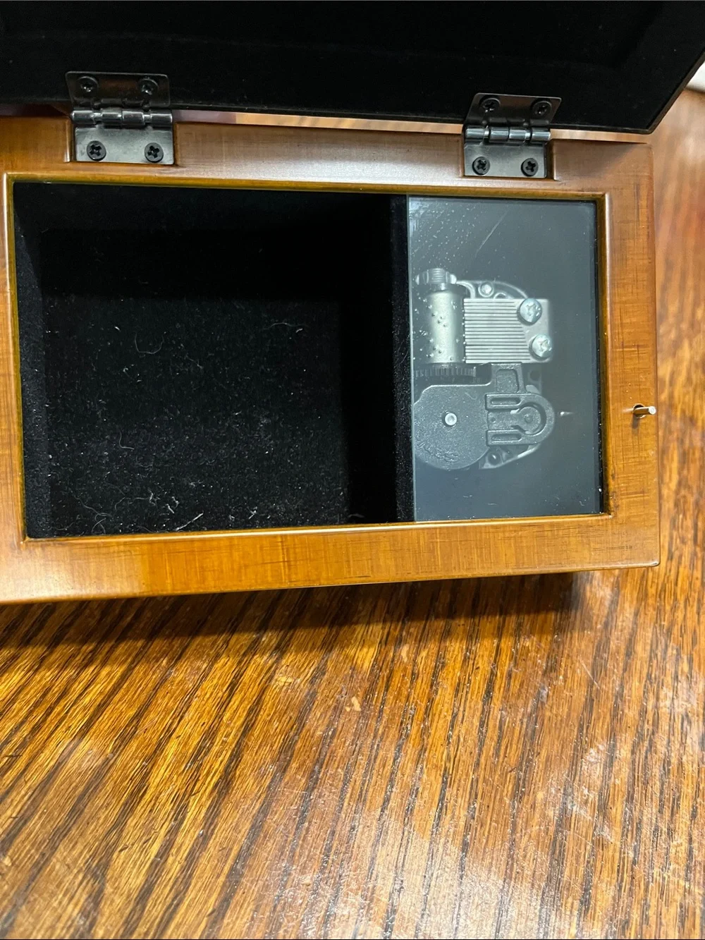 Wooden Sister Music Box - Brown